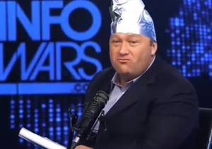 Alex Jones tinfoil hat conspiracy theorist